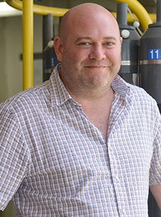 Dr. Damian Grundle