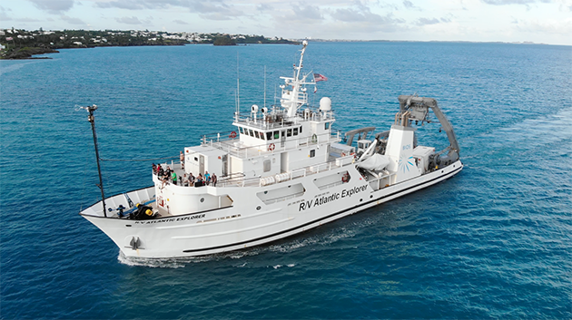 Students have the opportunity to particpate in a research cruise on board the UNOLS research vessel Atlantic Explorer as part of the Modern Observational Oceanography course.